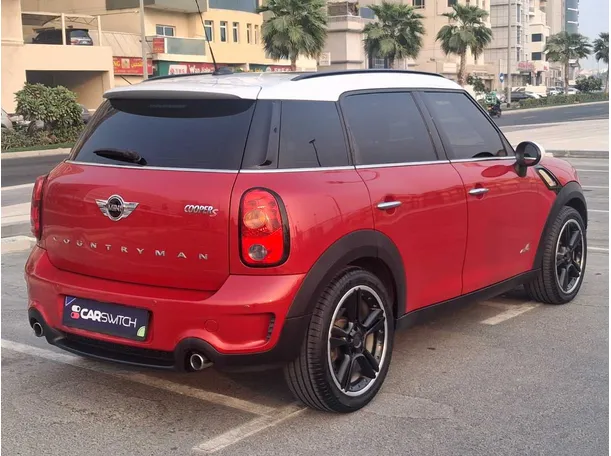 Car image 5