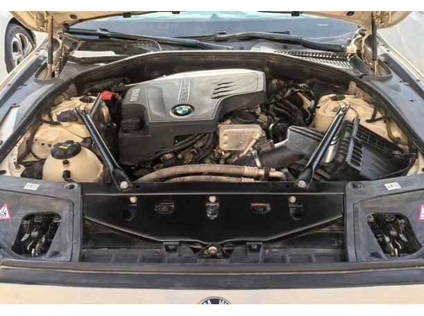 Car image 31