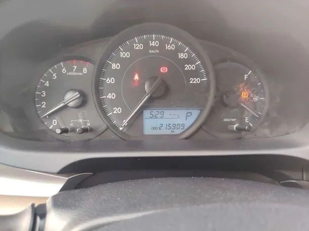 Car image 24