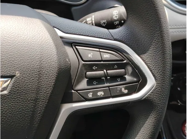 Car image 29