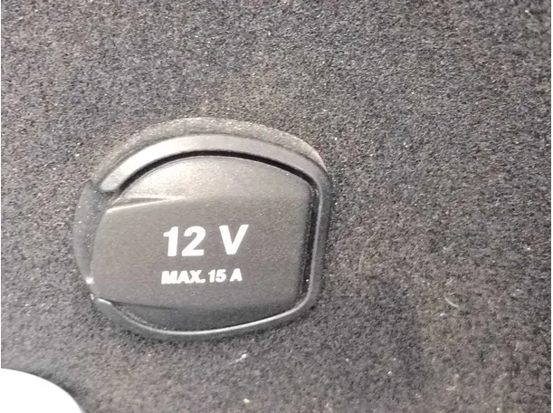 Car image 38