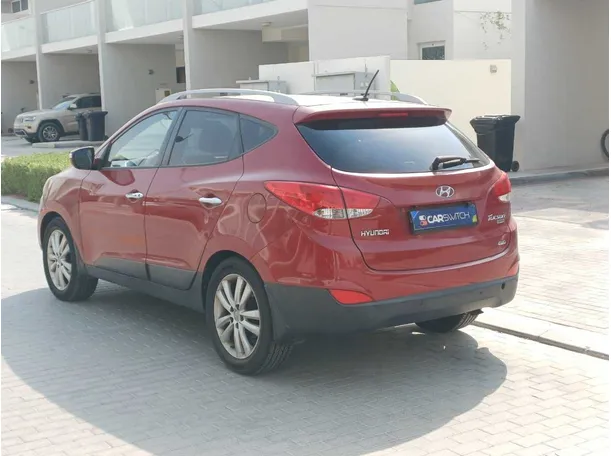 Car image 7