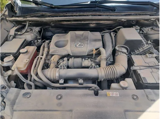 Car image 22