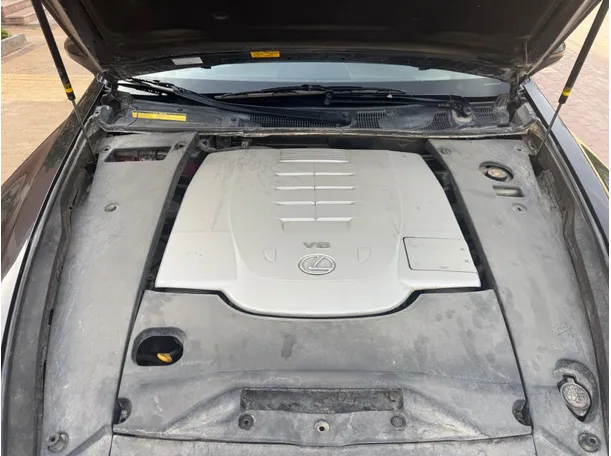 Car image 25