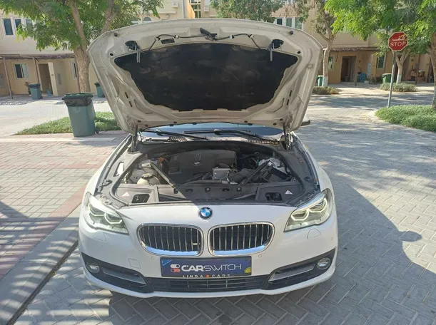 Car image 23