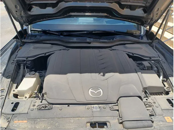 Car image 25