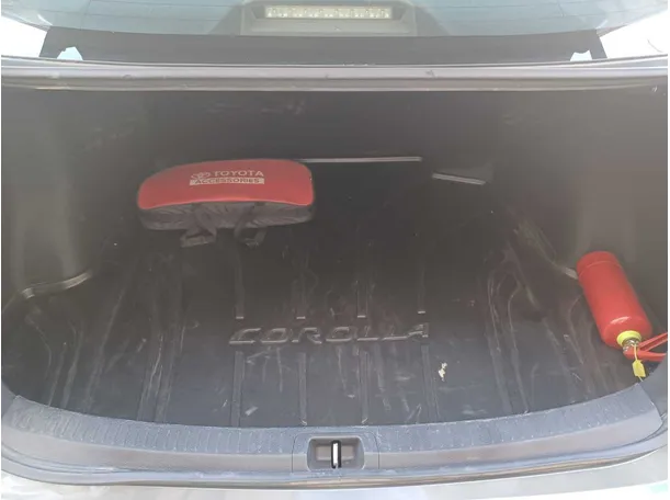 Car image 22