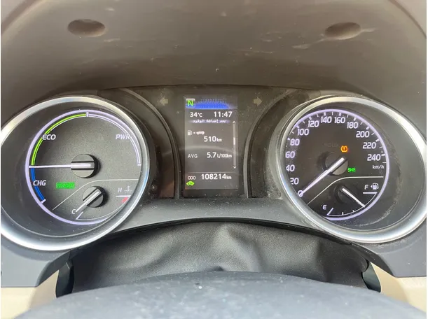 Car image 18