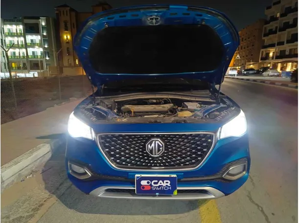 Car image 38