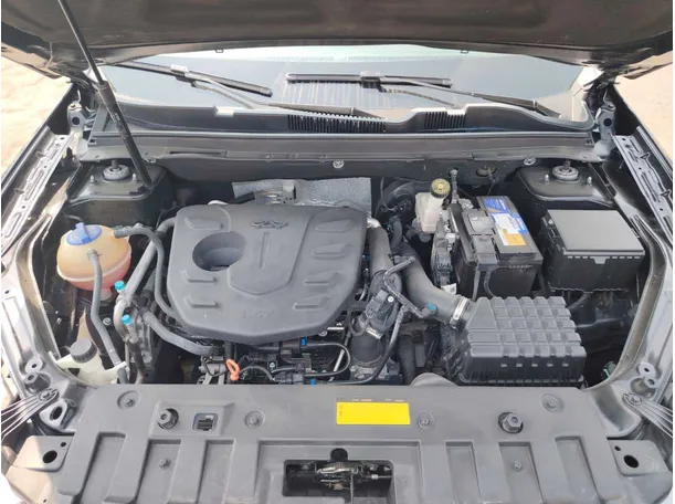 Car image 32