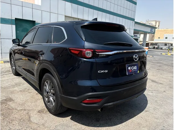 Car image 7