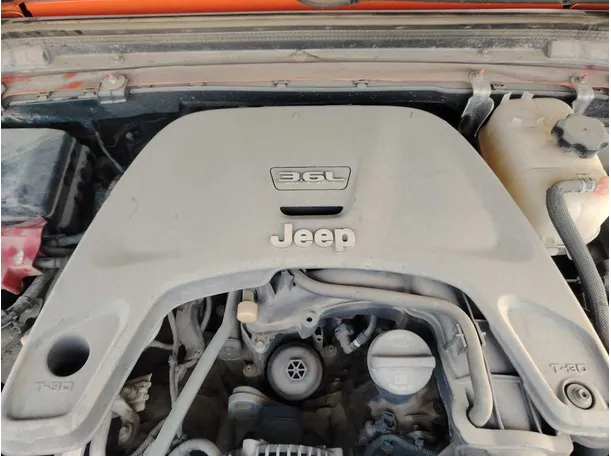 Car image 48