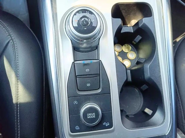 Car image 20