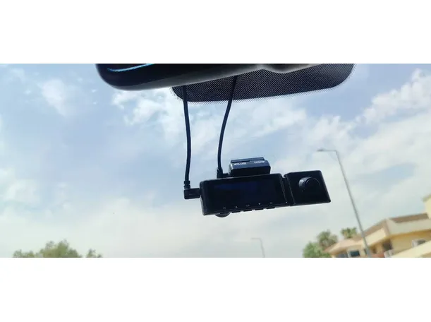 Car image 24