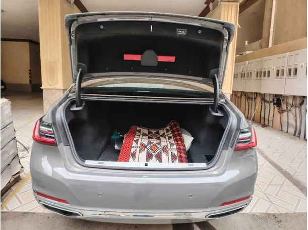 Car image 31