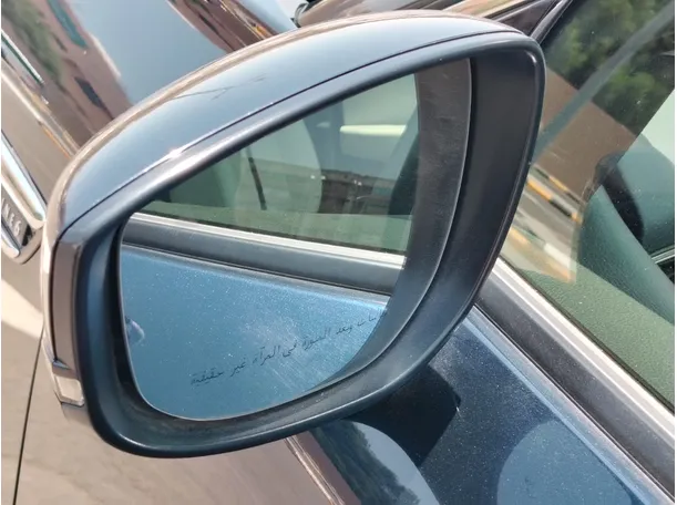 Car image 29