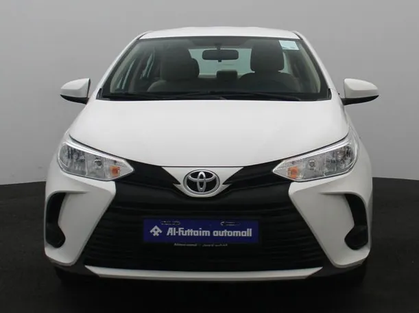 Car image 11