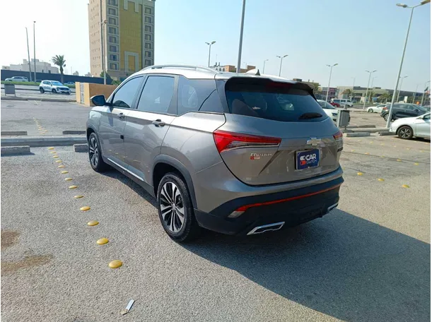 Car image 7