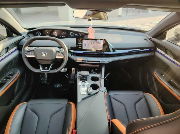 Car image 22