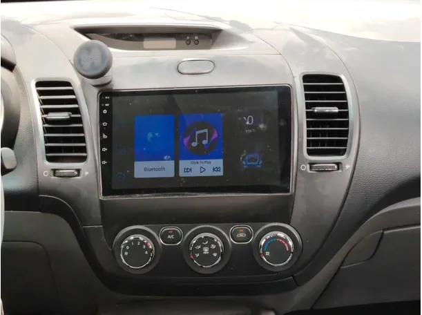 Car image 18