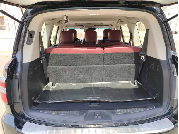 Car image 27