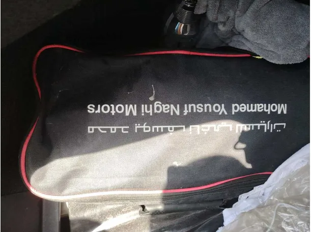 Car image 41