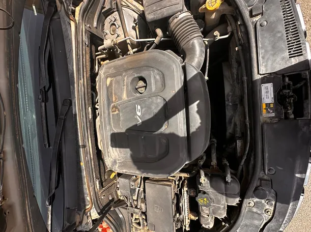 Car image 29