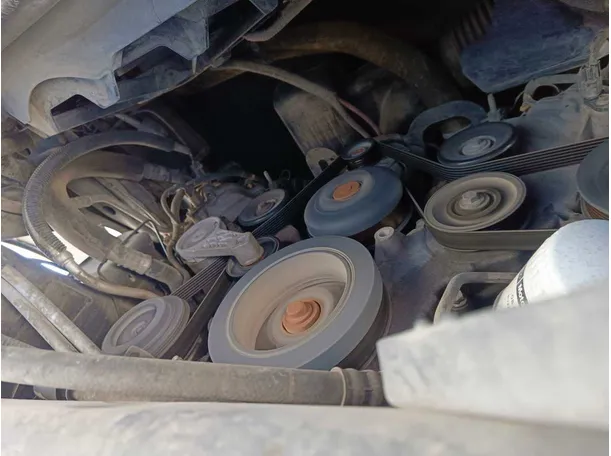 Car image 35