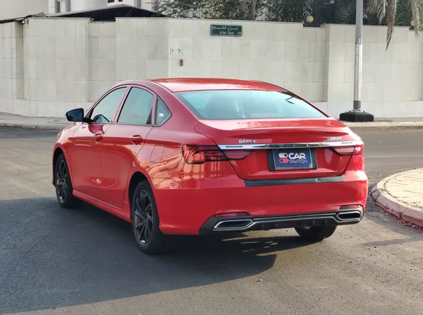 Car image 7