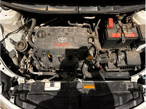 Car image 24