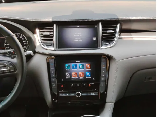 Car image 23