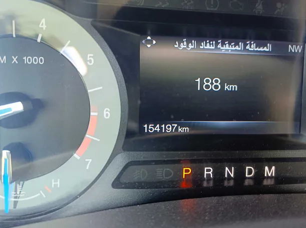 Car image 26