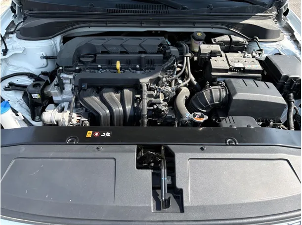 Car image 29