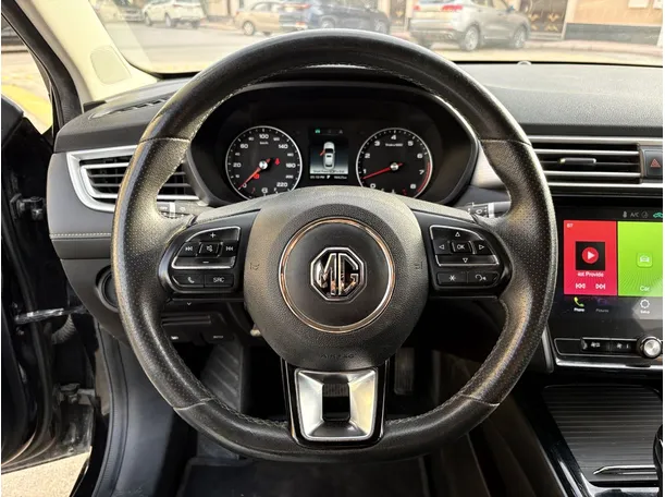 Car image 22