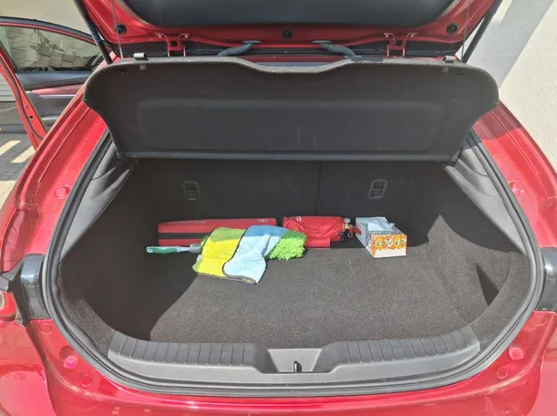 Car image 21