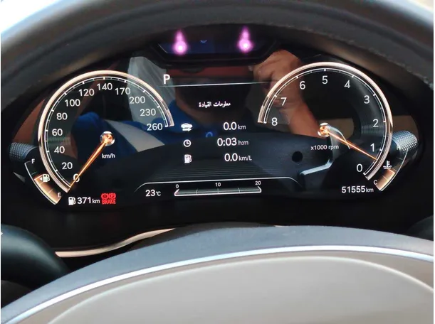 Car image 28
