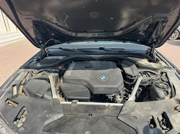 Car image 24