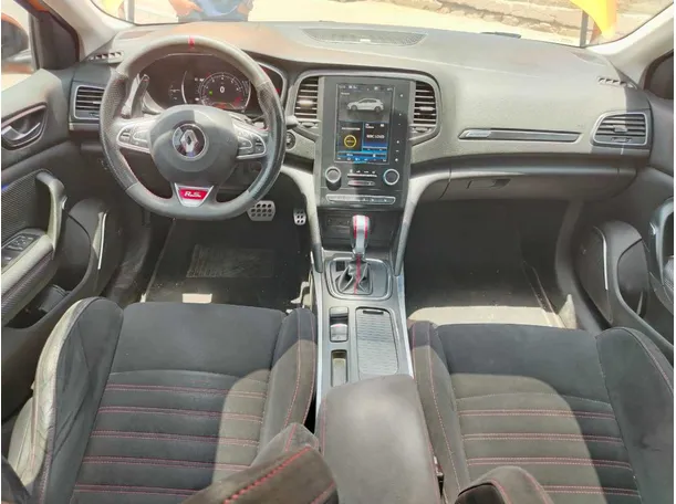 Car image 19