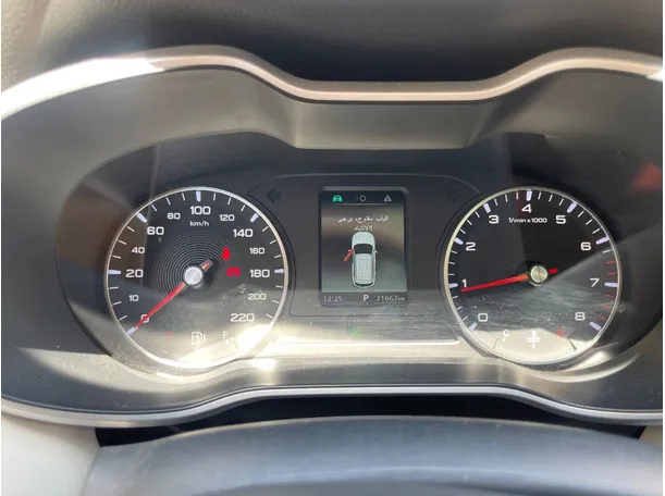 Car image 21