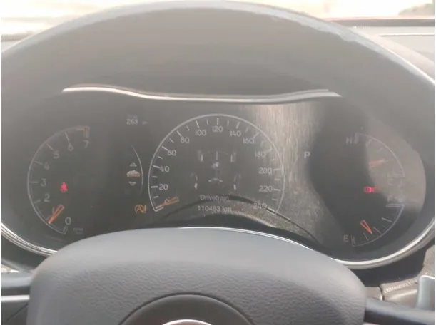 Car image 23