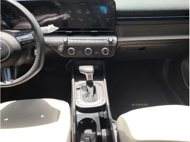 Car image 21