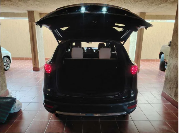 Car image 29
