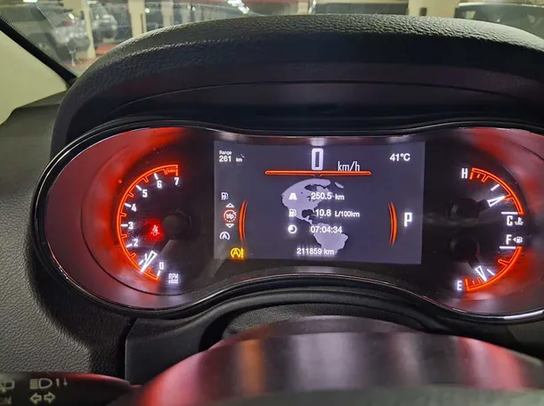 Car image 20
