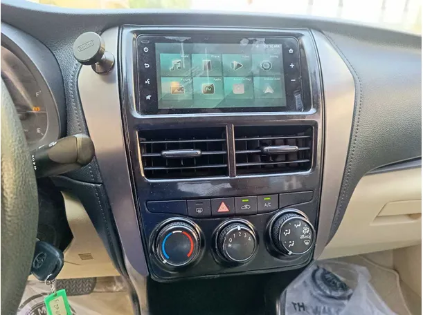 Car image 21