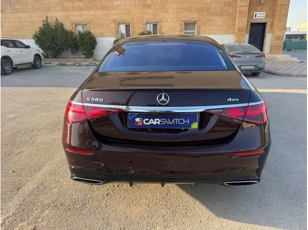 Car image 6