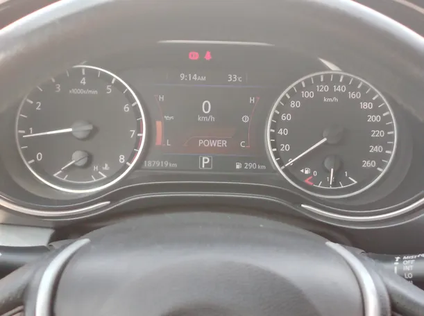 Car image 23