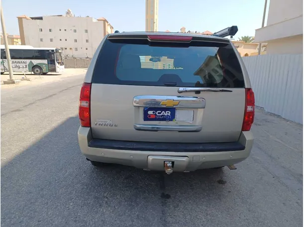 Car image 6