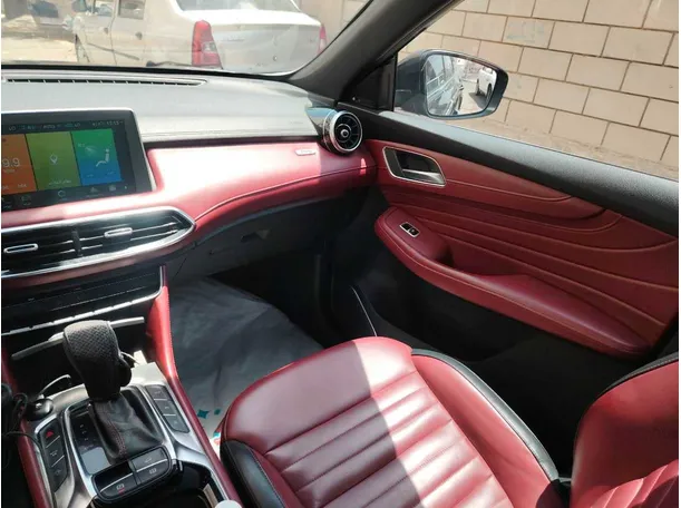 Car image 31