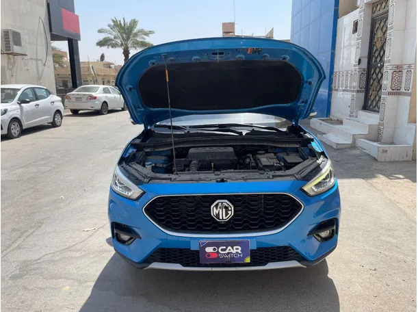 Car image 24