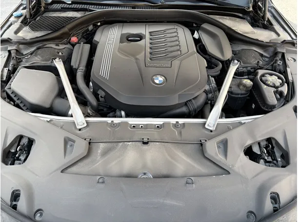 Car image 36